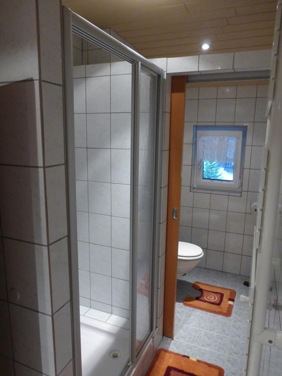 Hotel Pension Barbara Sankt Martin am Tennengebirge Zimmer foto